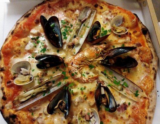 Molas Pizzeria