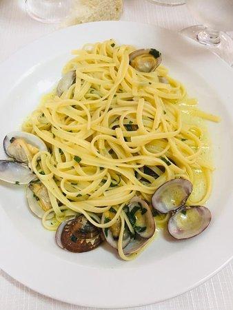 JvJ Restaurant
