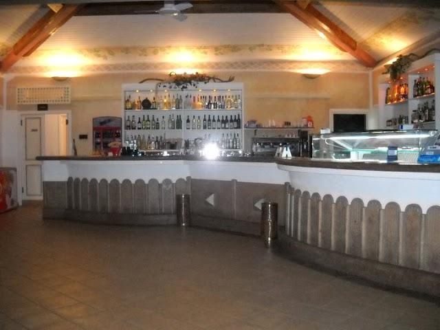 Jolly Bar