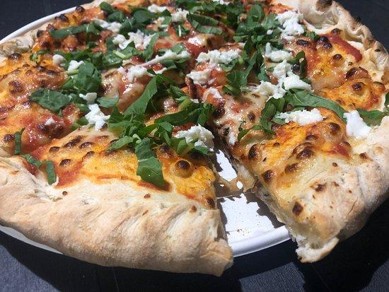 Retro Pizzeria