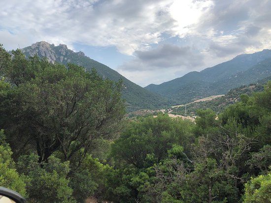 Piscina Di Monte Ferru